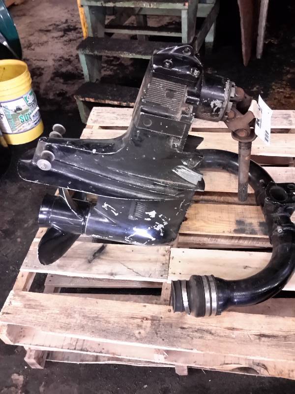 lot 4 image: Mercruiser Outdrive