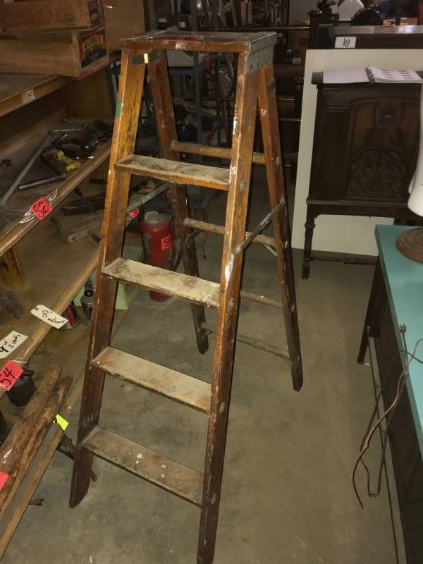 lot 40 image: Vintage wood step ladder
