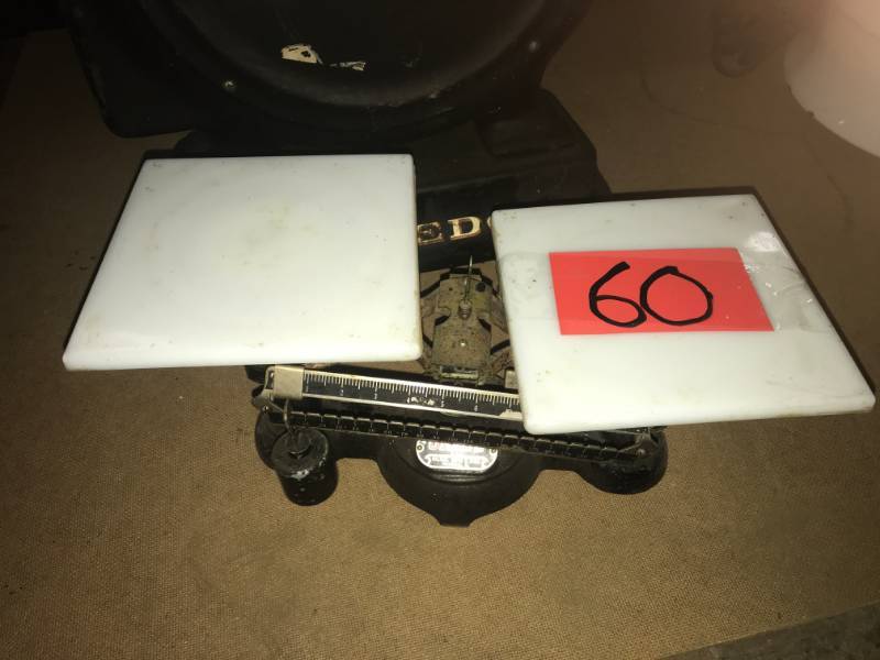 lot 60 image: Antique Balance Scale (Ohaus)