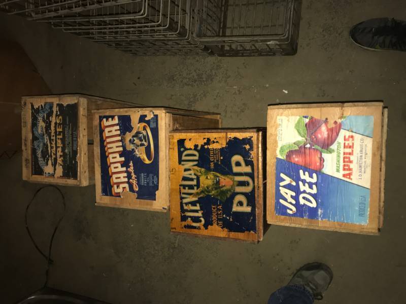 lot 77 image: Four Vintage Apple Crates