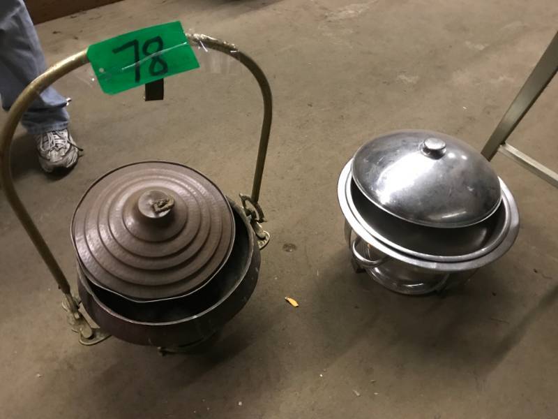 lot 78 image: Decorative Copper & Brass Server  Cooker and stainless steel chaffing dish