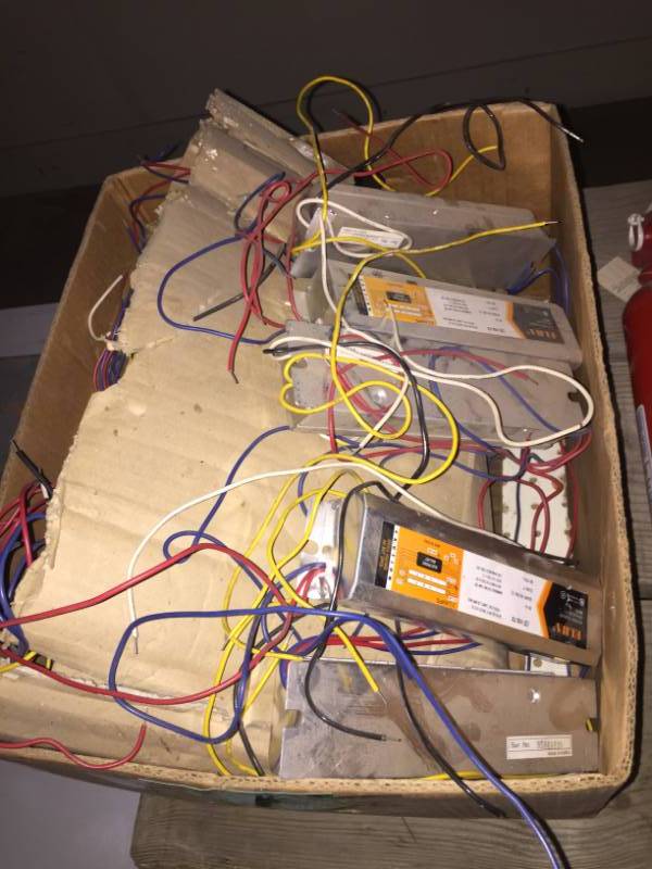 lot 127 image: Box of modern ballasts