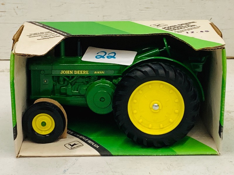lot 22 image: John Deere Model-R Tractor
