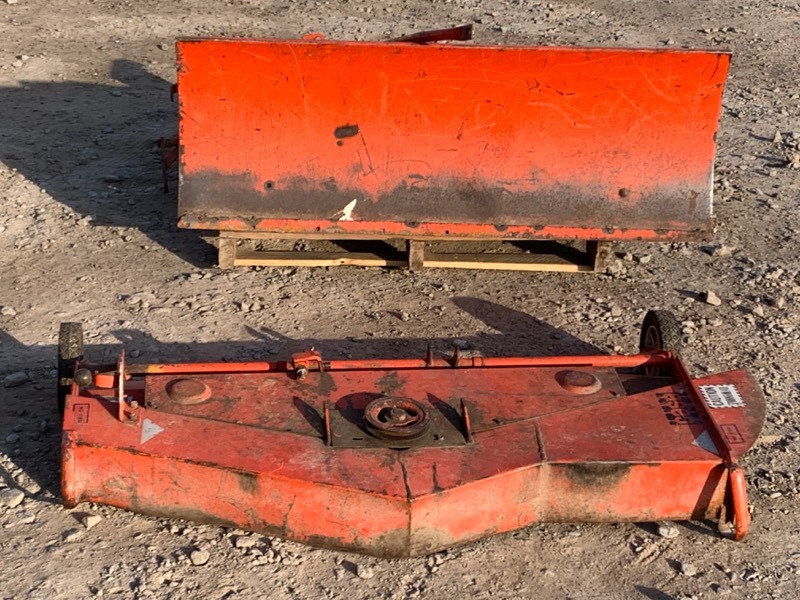 lot 5-A image: Case 444 Garden Tractor With Mower Deck & Plow