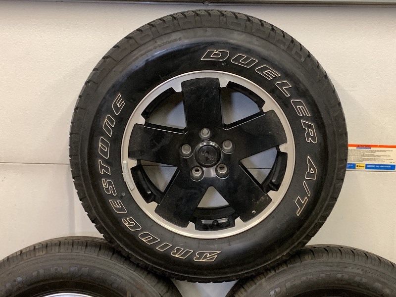 (5) Jeep Wheels With Tires & Lug Nuts