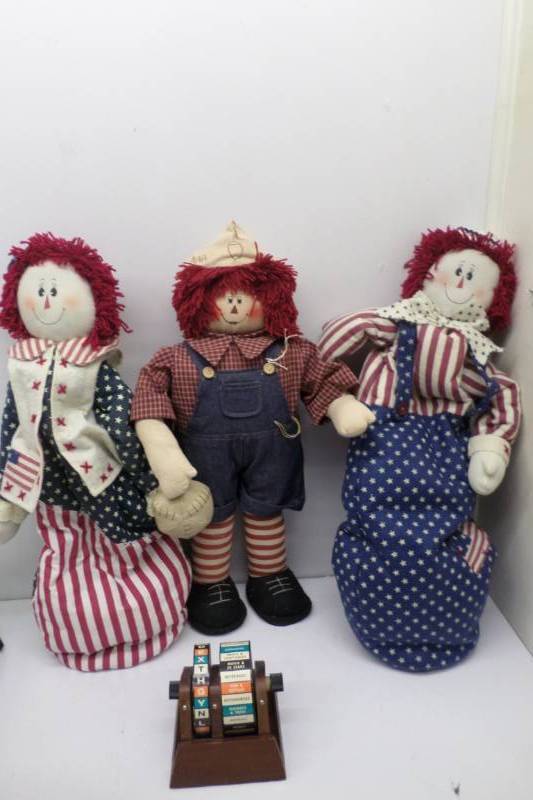 3 Ragedy AnnAndy Dolls, Wooden Vintage Toy Spinner