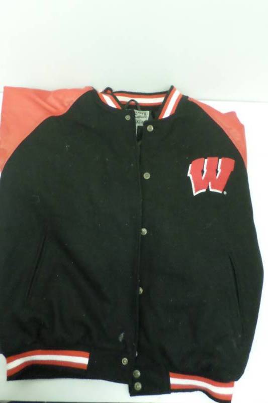 Medium University of Wisconsin Jacket