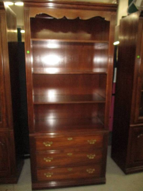 Beautiful shelf with 4 checlves and 3 drawers matches next 4 pieces to make a 5 piece wall set each piece sold separate see pictures