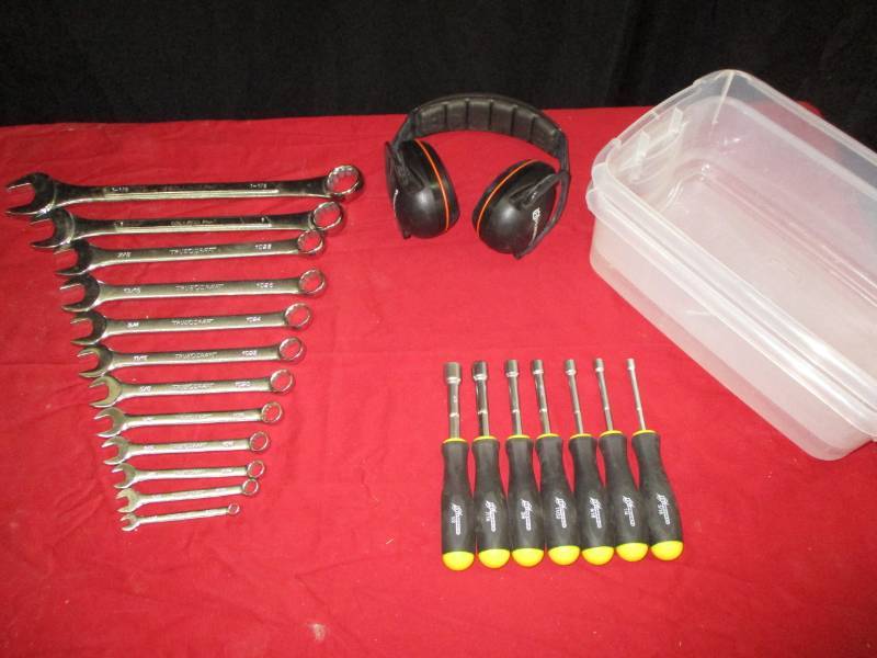 Misc Tools, Wrenches, nut drivers muffs