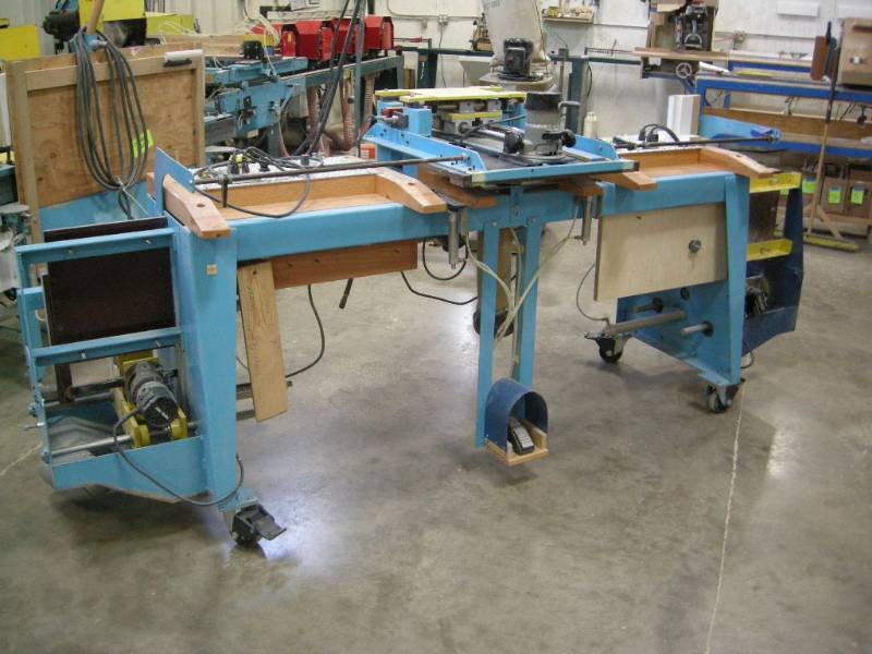 lot 7 image: Custom Six Router Station