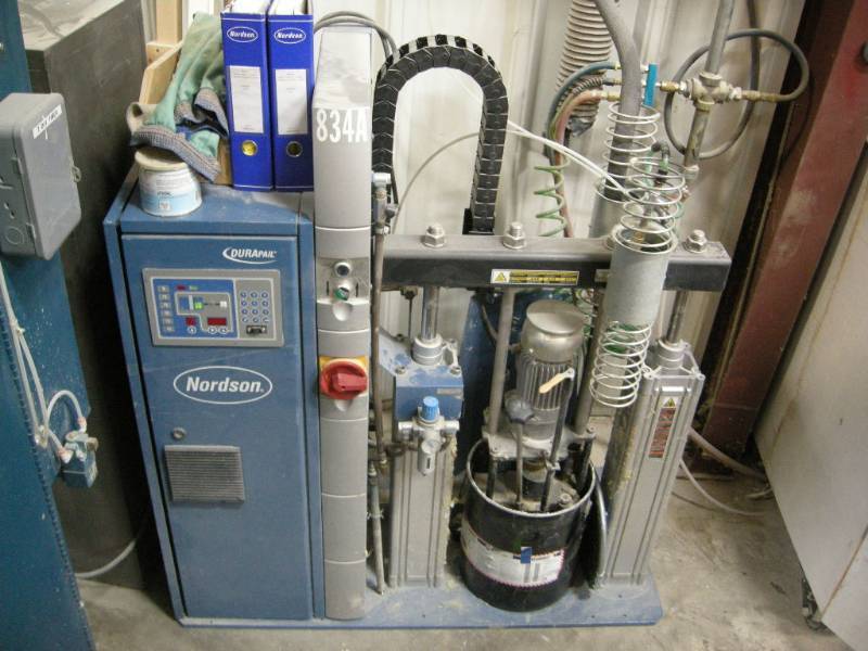lot 12 image: Nordson Durapail BM20 Glue Bulk Melter