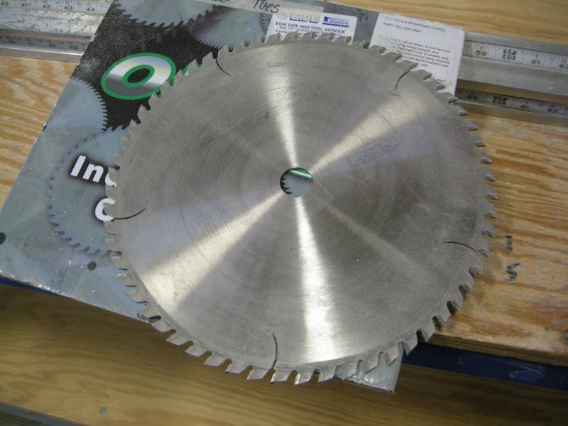 lot 14 image: Amana Tool 12 Cutting Blade