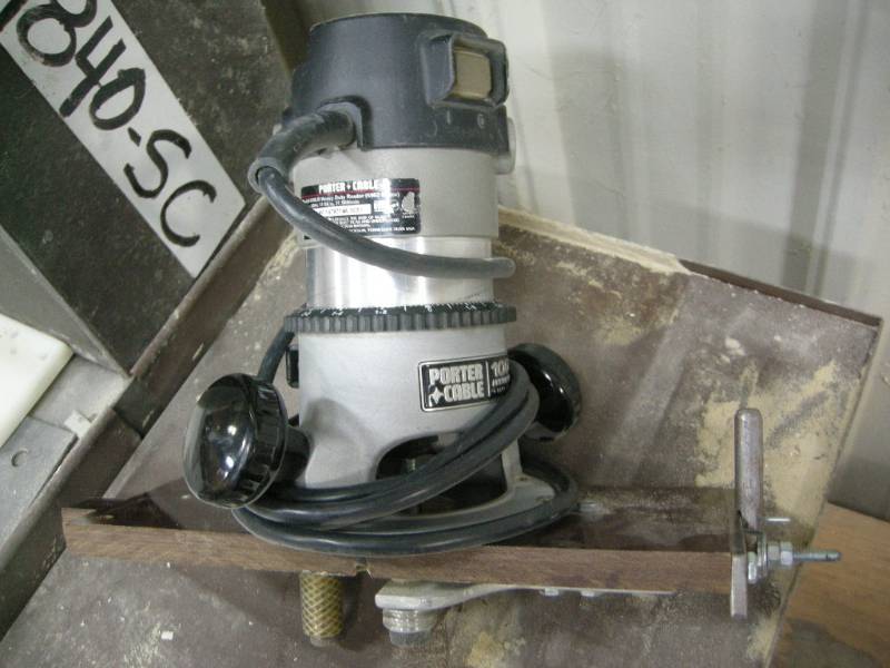 lot 25 image: Porter Cable Router - Heavy Duty - 100yr Anniversary