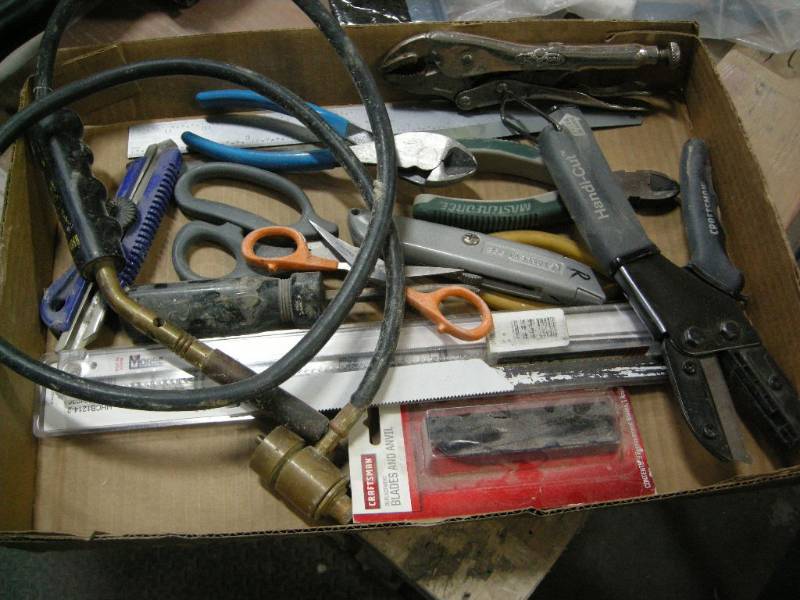lot 50 image: Group Hand Tools