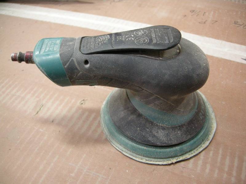 lot 67 image: Dynabrade Extreem Random Orbital Sander