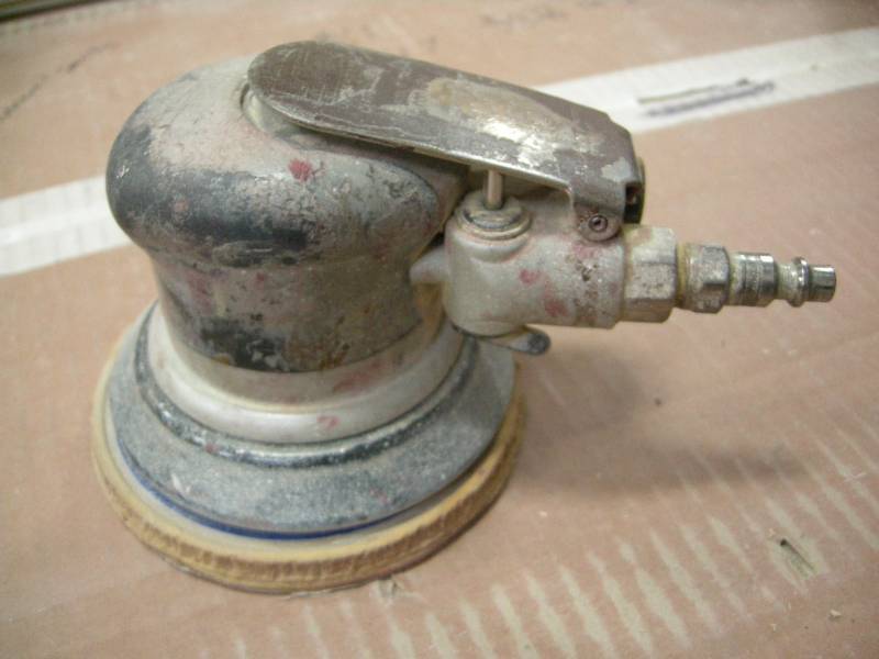 lot 71 image: Ekasand Orbit Sander