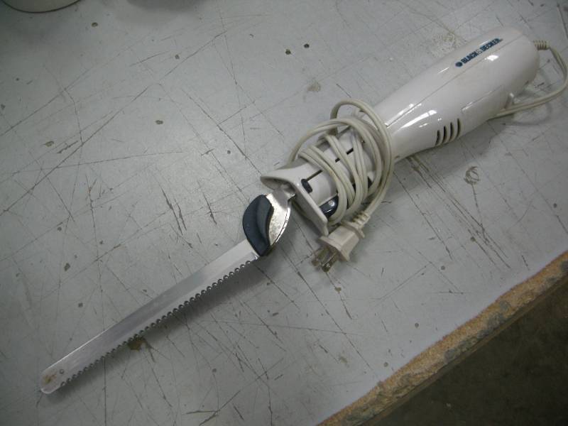 lot 85 image: B&D Electric Foam Cutter