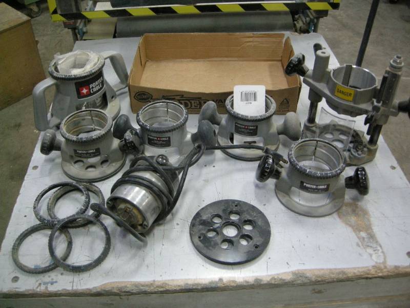 lot 94 image: Porter Cable Router Parts