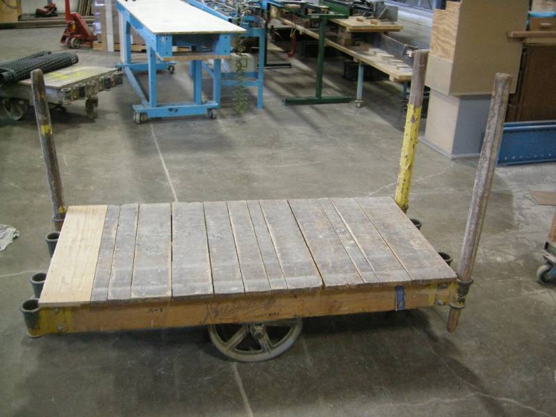 lot 145 image: Vintage Nutting Railroad Cart