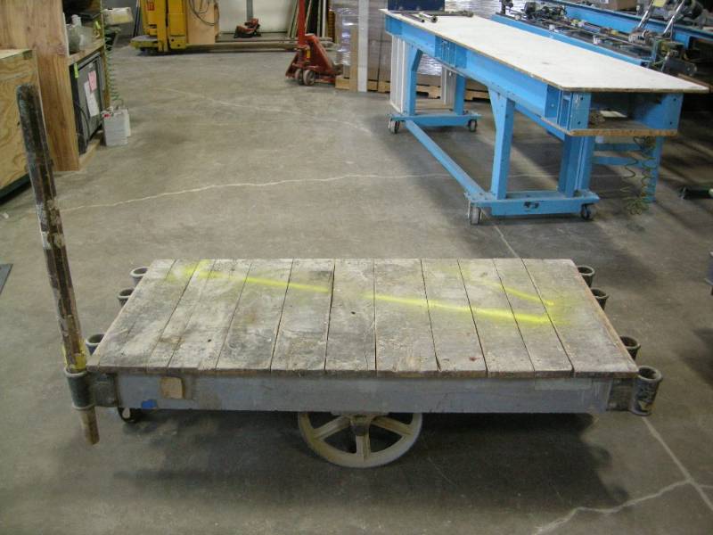 lot 149 image: Vintage Nutting Railroad Cart