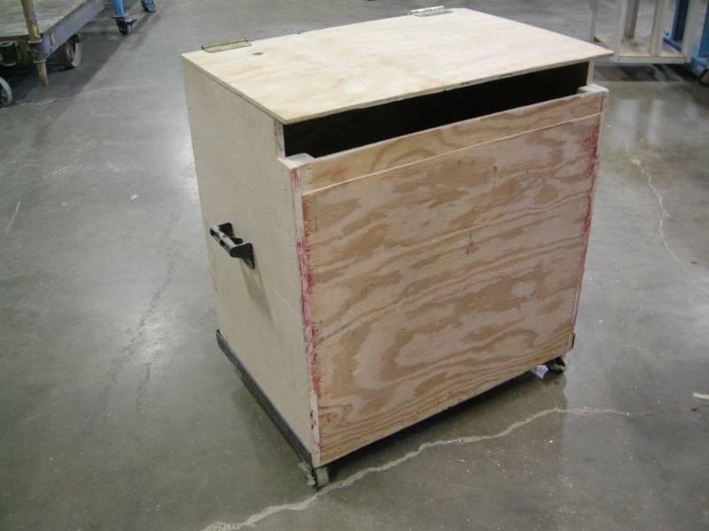 lot 239 image: Rolling Scrap Box