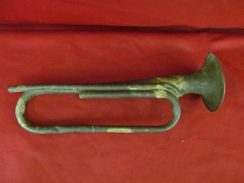 lot 67 image: vintage copper horn