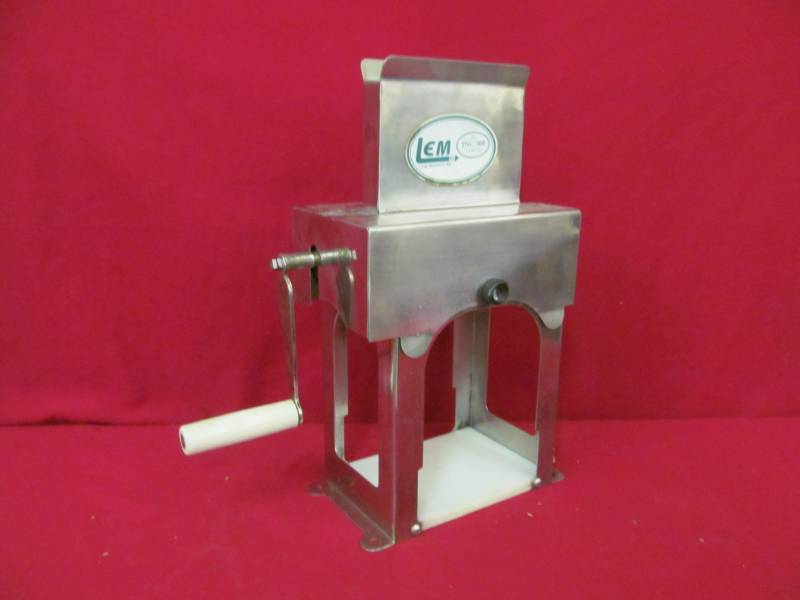 lot 127 image: Lem meat grinder