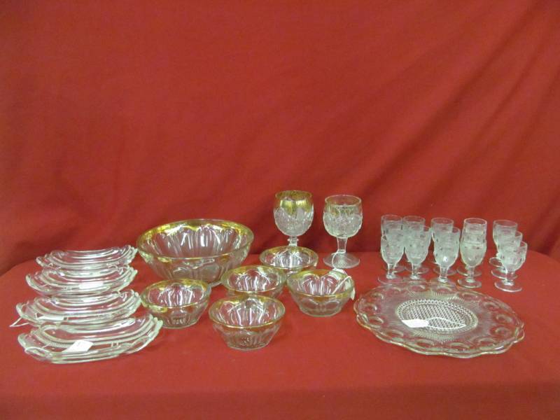 lot 138 image: glassware