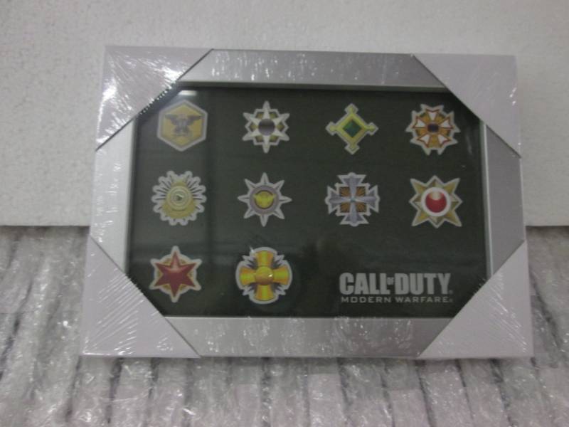 lot 90 image: Case of 40 Call of Duty Photo Metal...