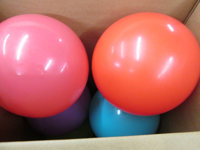 lot 114 image: Lot of 6 Hedstrom Large Play Balls...