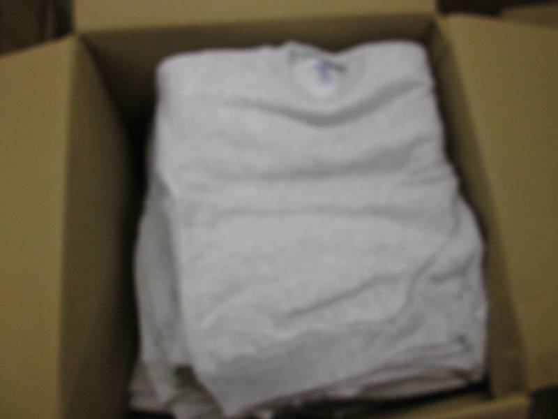 lot 127 image: Box of Size 4 Rabbit Skins 5050 Gr...
