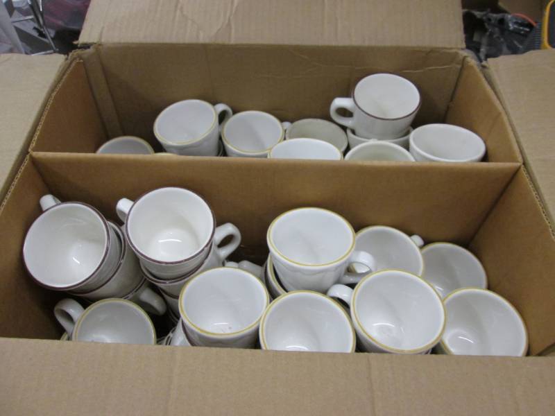 lot 170 image: Box of Coffee Cups...