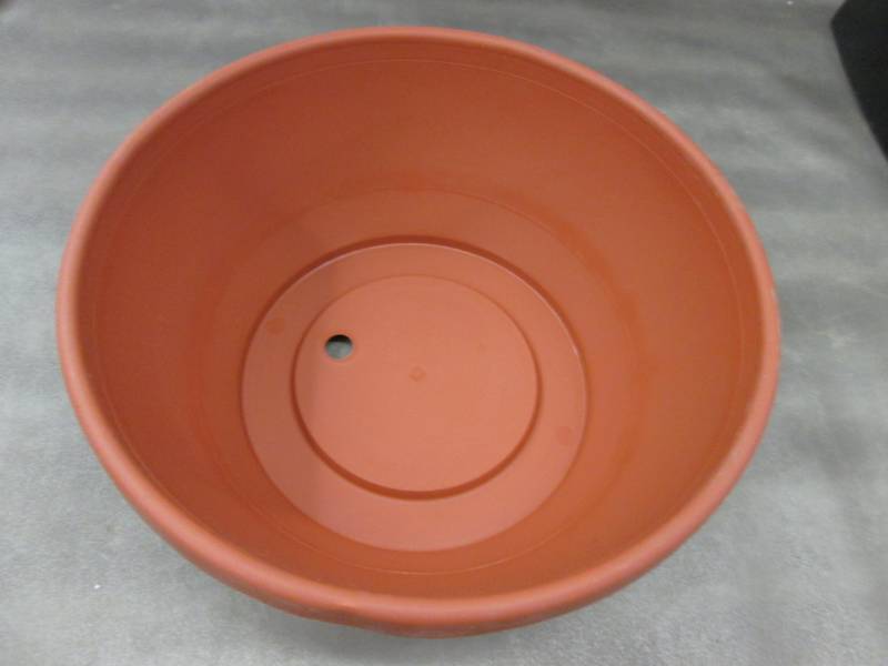 lot 185 image: Large Stack of 12 inch Planter Bowl...