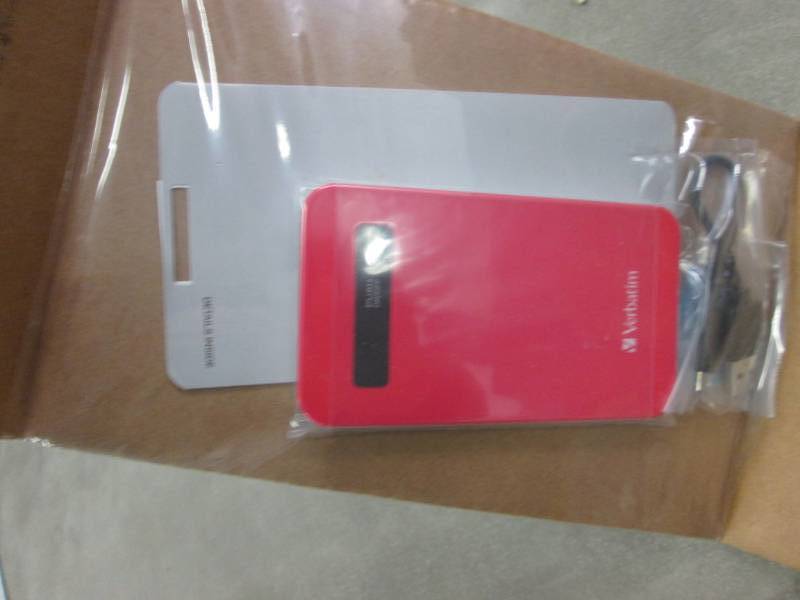 lot 256 image: VERBATIM 98455 4,200mAh Ultraslim P...