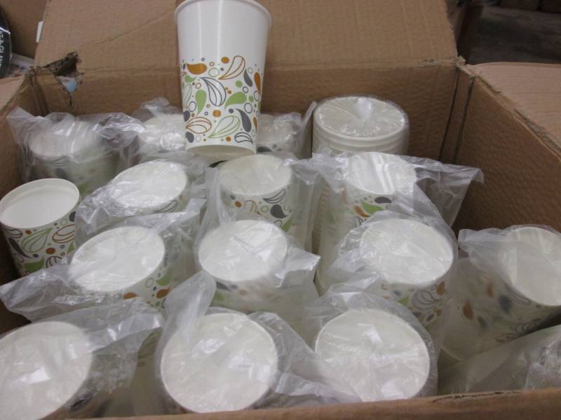 lot 278 image: Partial Case of 16 oz Cold Cups by ...