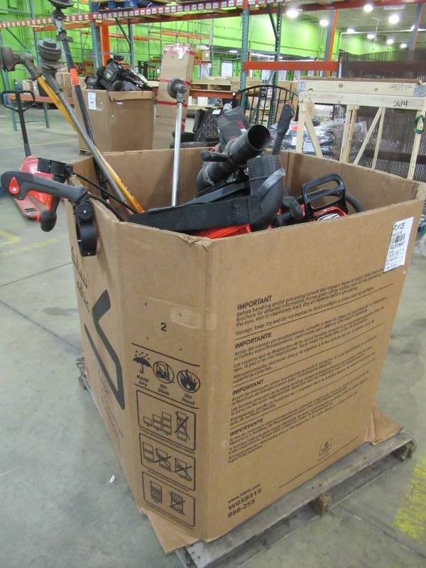 lot 1 image: WHOLESALE MIXED PALLET OF RETURNS - OUTDOOR POWER HANDHELD AND BACKPACK LEAF BLOWERS, CHAINSAWS AND WEED WHIPS