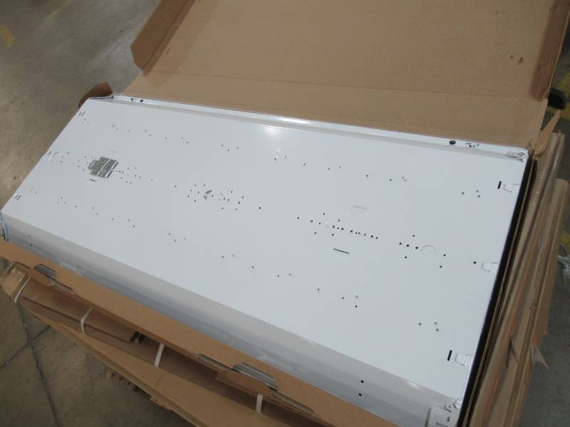 lot 38 image: Lithonia Lighting 2GTL4 4400LM LP835 2GTL4 34.5-Watt Flush White Integrated LED Troffer