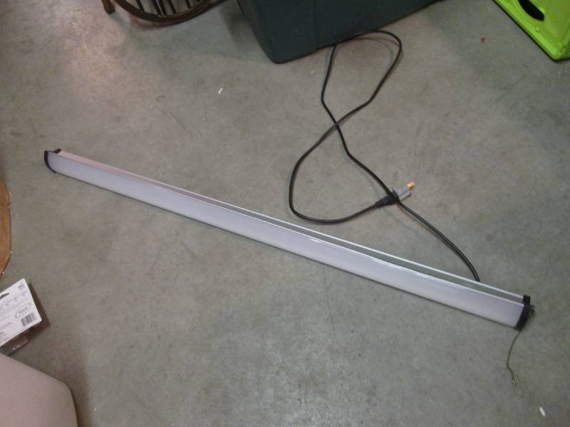 48 LED Hanging Strip Light with Pu...