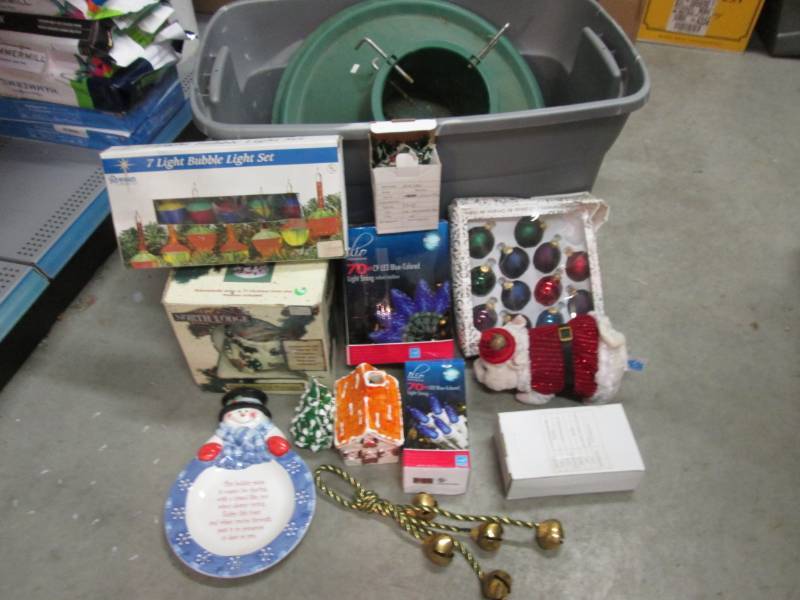 Lot of Misc Christmas Decor  RMC...