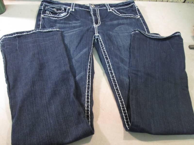 Pair of L.A. Idol USA Jeans Size 13...