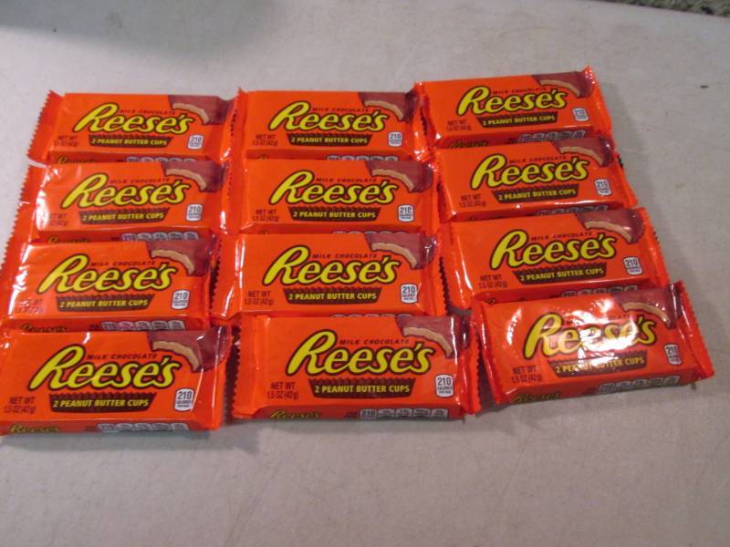 12 Reeses Peanut Butter Cups Best b...