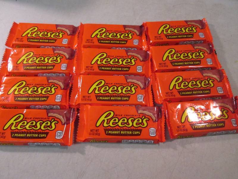 12 Reeses Peanut Butter Cups Best b...