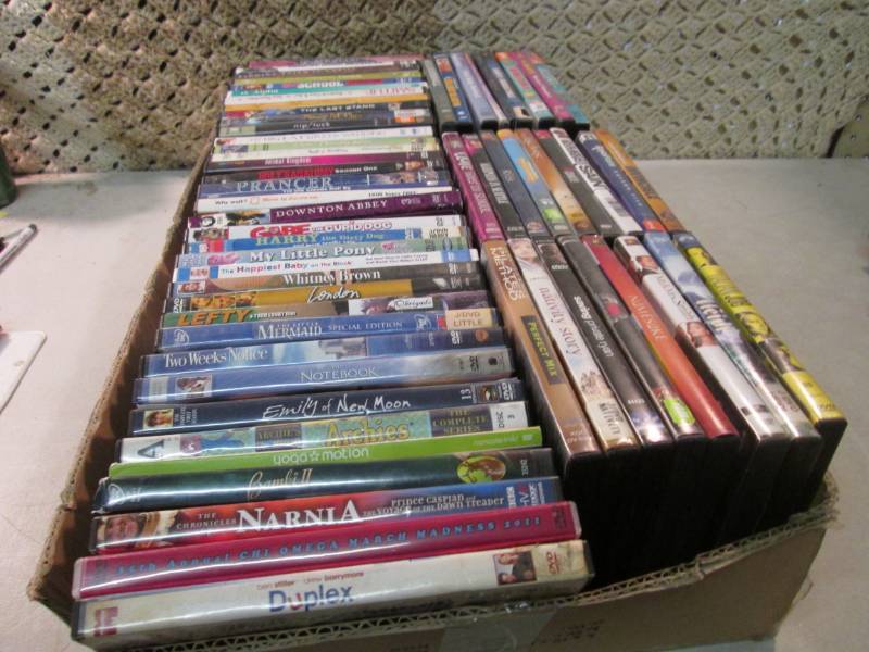 Lot of DVD Movies  D-4...