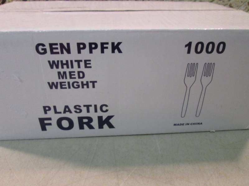 Box of 1000 White Plastic Forks  F-...