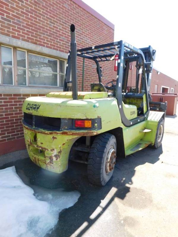 2004 Clark CMP70 Forklift