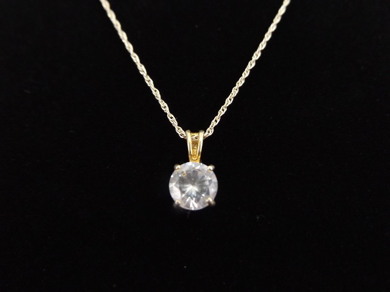 .925 Sterling Silver Faceted Crystal Pendant Necklace