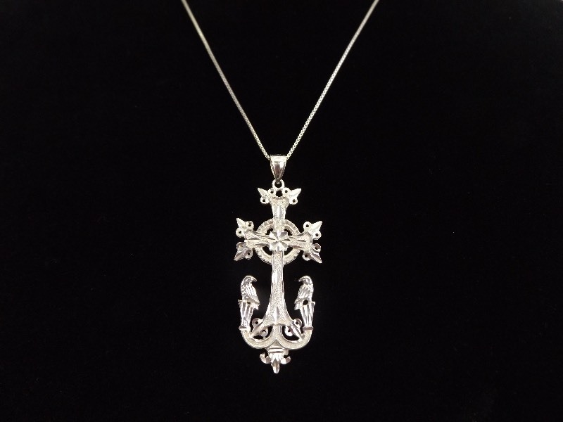 .925 Sterling Silver Guarded Cross Pendant Necklace