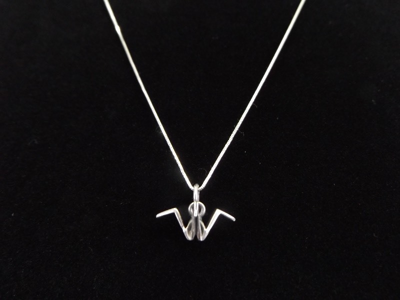 .925 Sterling Silver Origami Bird Pendant Necklace