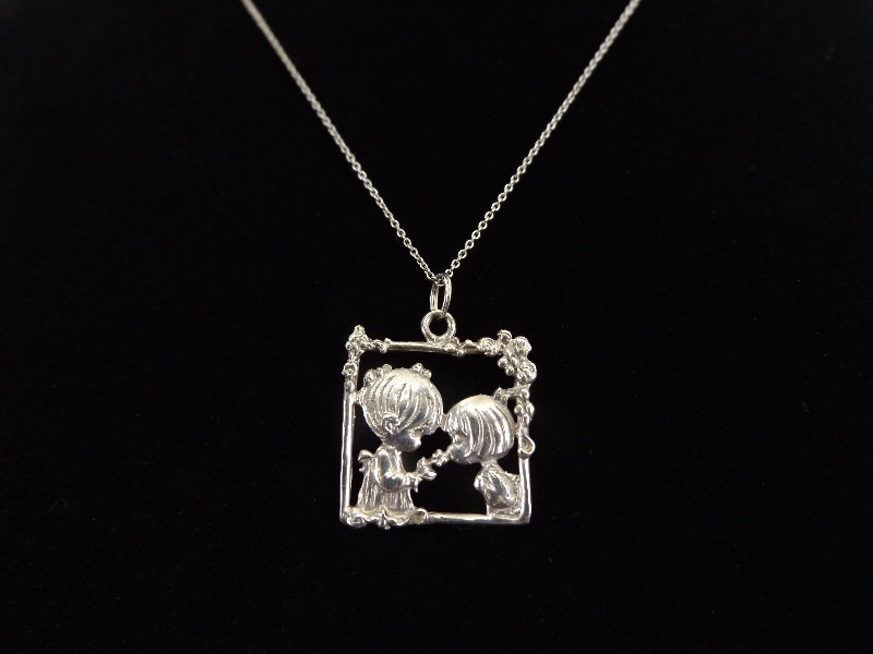 .925 Sterling Silver Precious Moments Pendant Necklace