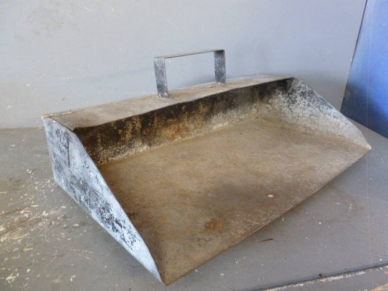 Vintage Grain Scoop